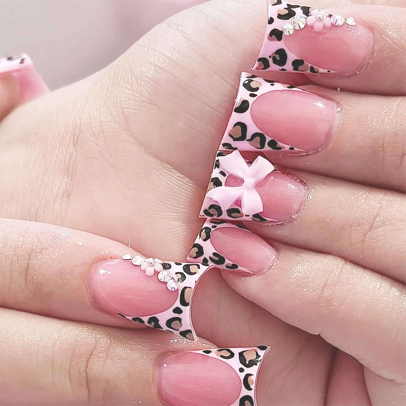 Nail Art Leopard - 24 Unidades de Unhas Postiças Curtas